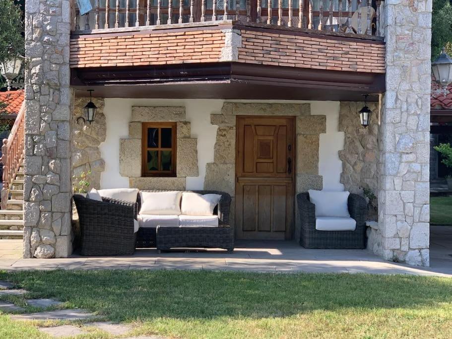 Casa con amplio jardín en Pechón Exterior foto